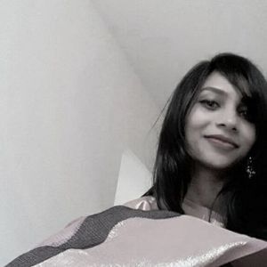Meet your Posher, Ishrat